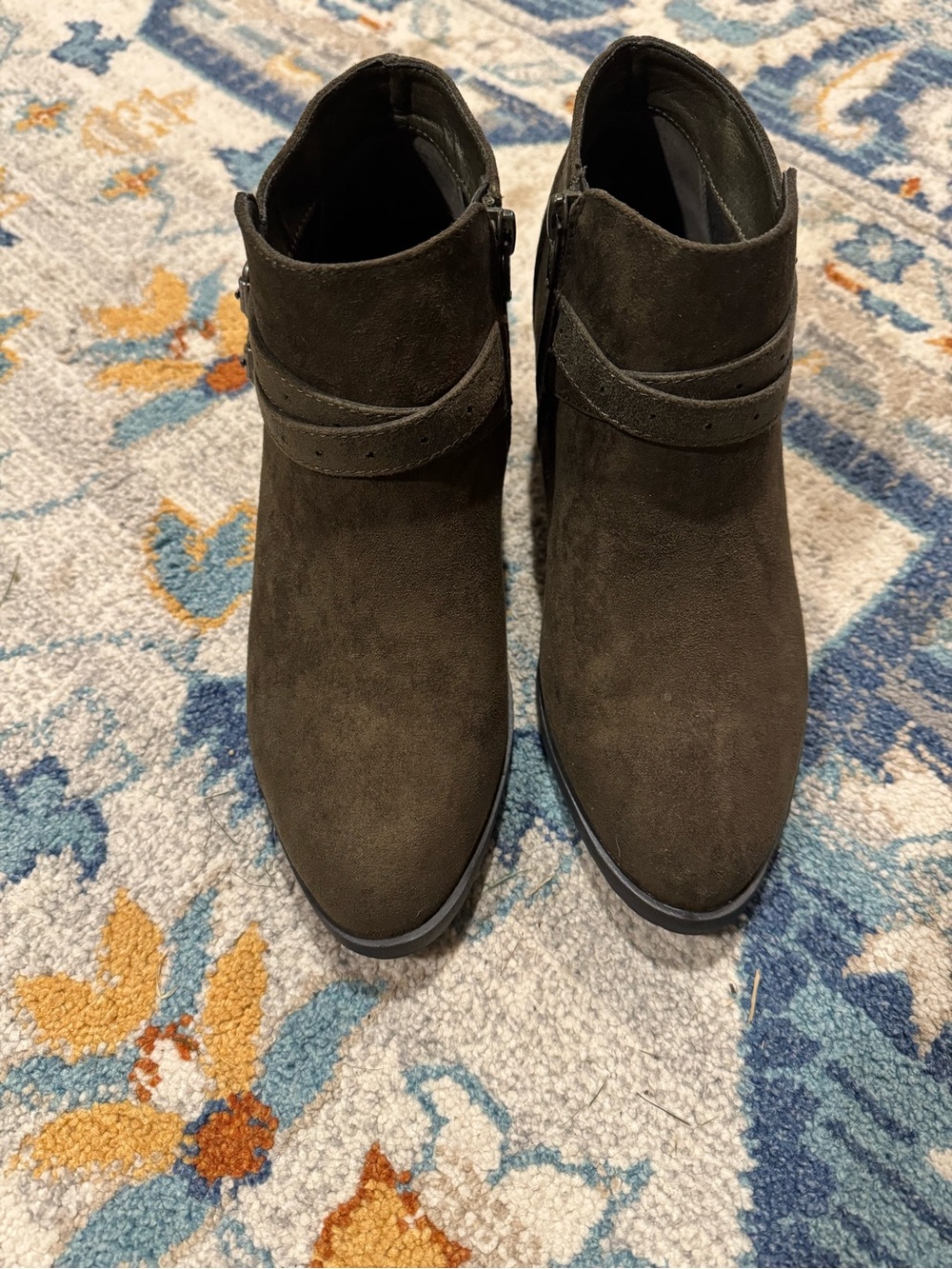 Sonoma Women's Faux Suede Ankle Boots in Dark Olive Size 7 Ortholite